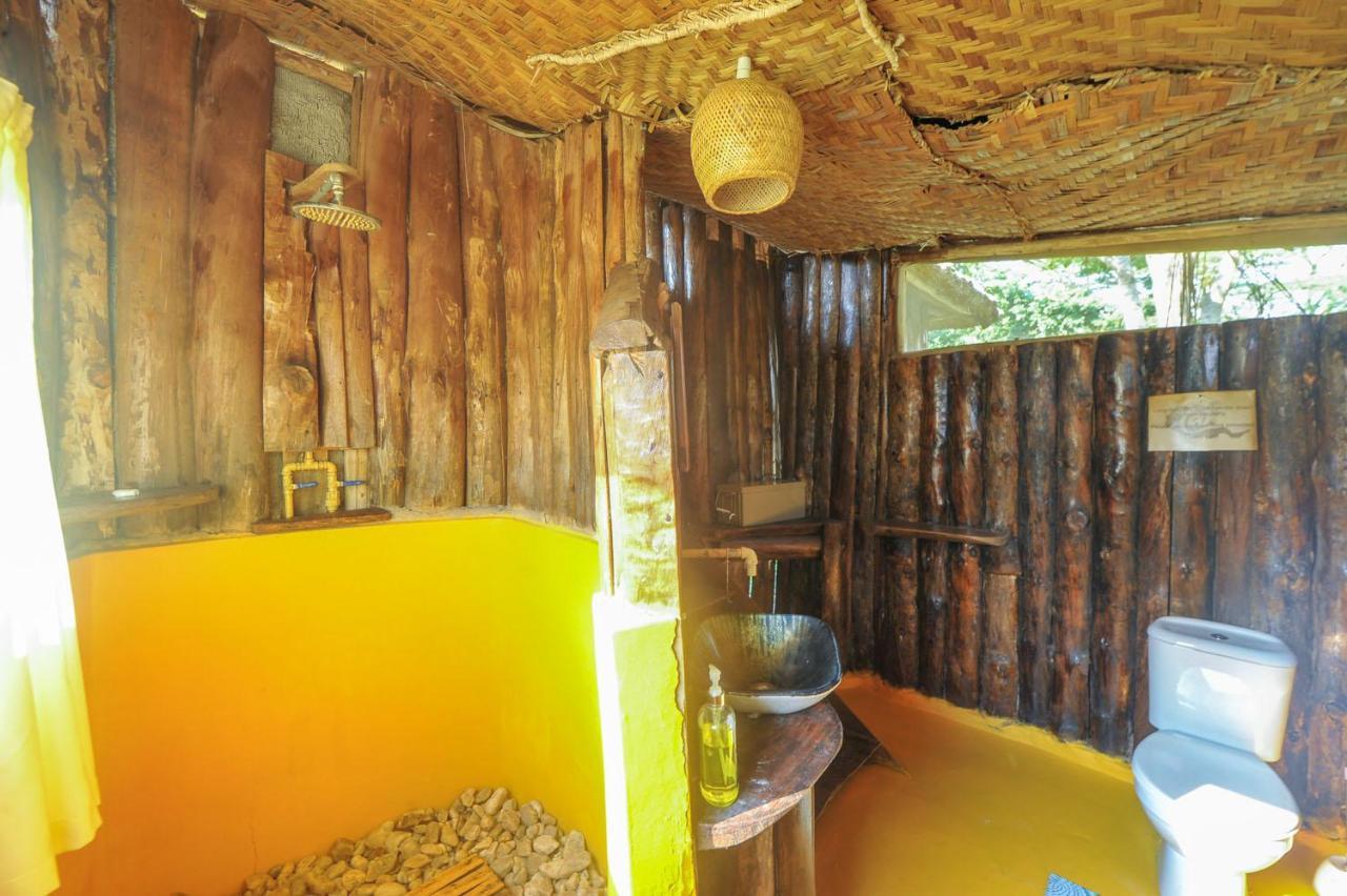 Kihihi Bullbush River Camp المظهر الخارجي الصورة