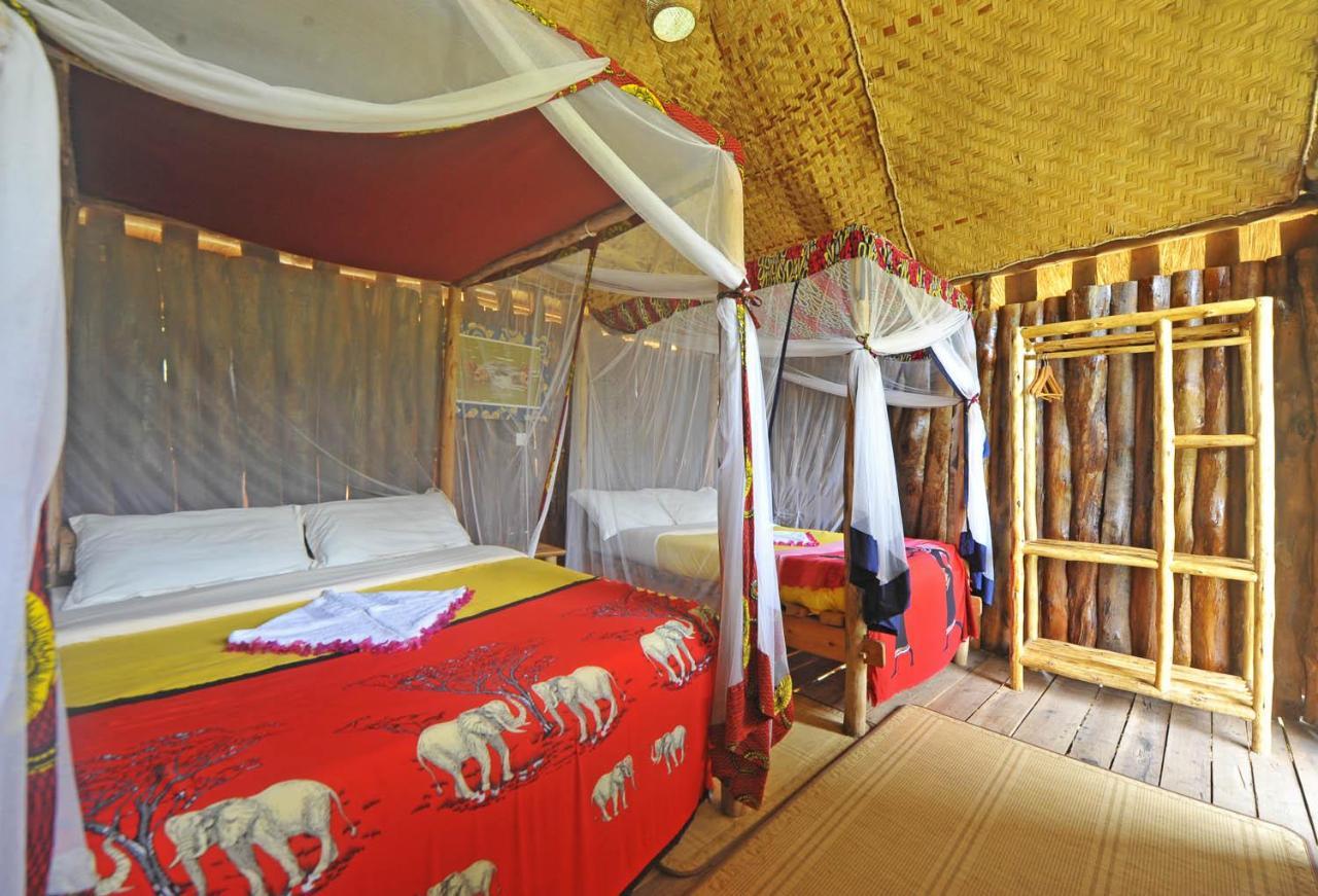Kihihi Bullbush River Camp المظهر الخارجي الصورة