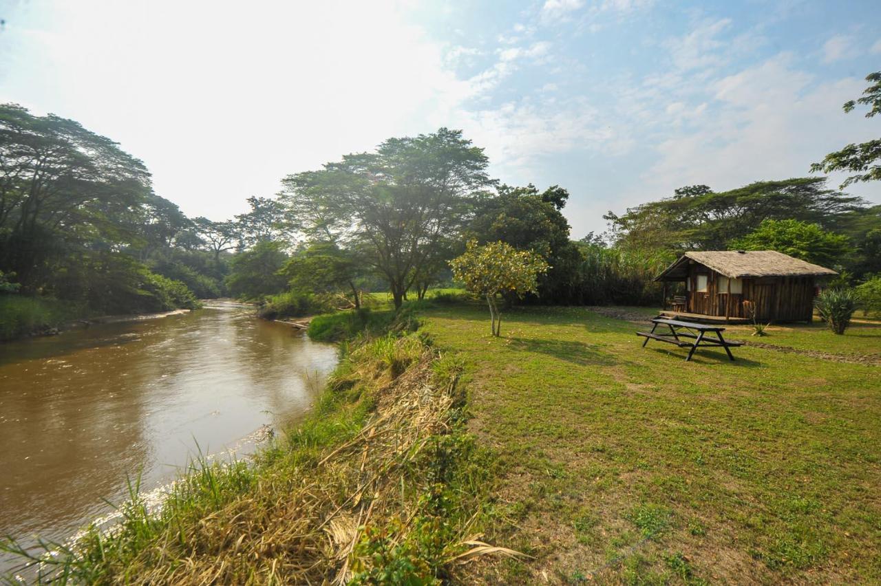 Kihihi Bullbush River Camp المظهر الخارجي الصورة