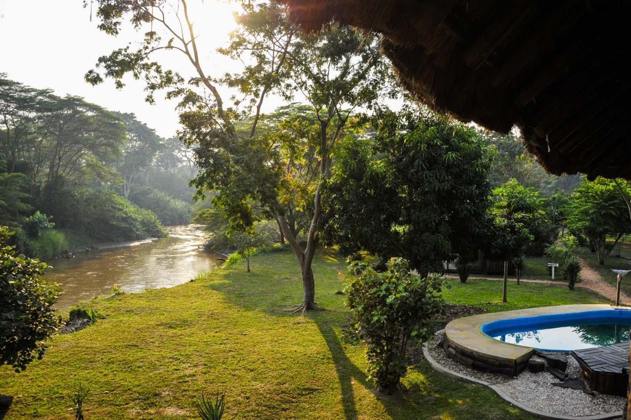 Kihihi Bullbush River Camp المظهر الخارجي الصورة