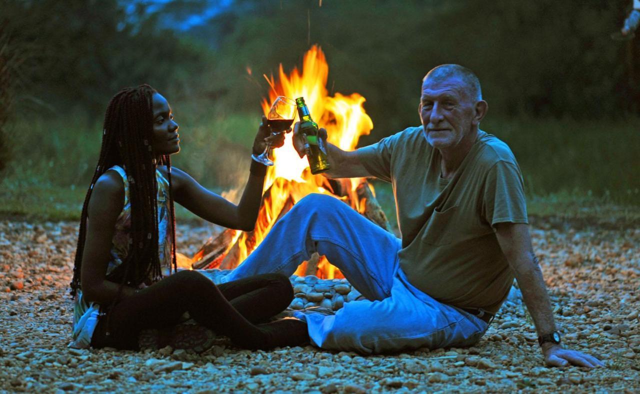 Kihihi Bullbush River Camp المظهر الخارجي الصورة