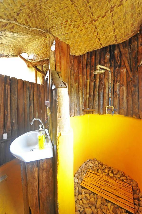 Kihihi Bullbush River Camp المظهر الخارجي الصورة