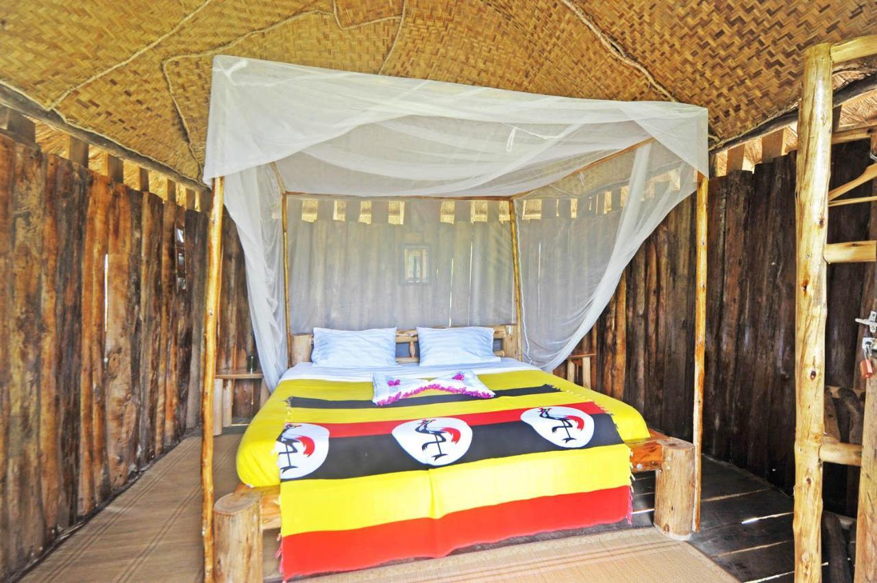 Kihihi Bullbush River Camp المظهر الخارجي الصورة